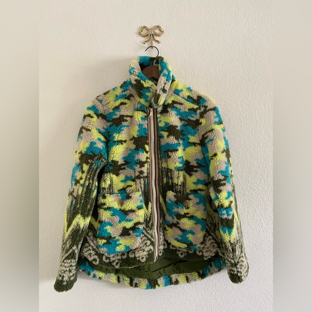 Anthropologie Pilcro Camo Sherpa Jacket Fleece Teddy Mountain Camouflage XSmall